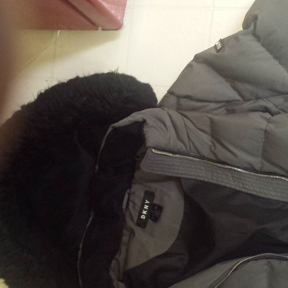 DKNY winter jacket - Picture 3 of 4